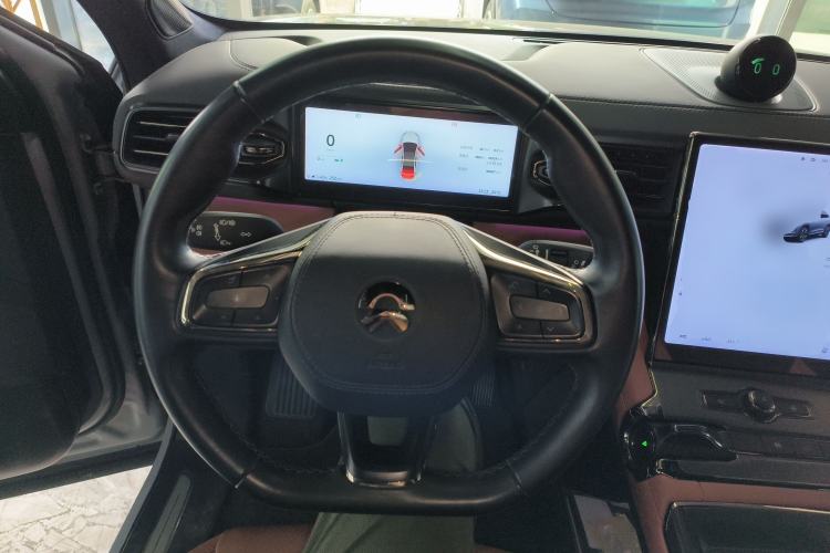 Used Nio EC6 2020 605 km Sport Edition Steering Wheel
