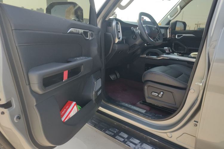 Used JETOUR Traveler 2023 2.0T Four-Wheel Drive Conqueror