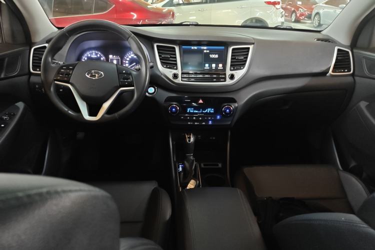 Used Hyundai Tucson 2015 1.6T Dual-Clutch Two-Wheel-Drive Smart Model