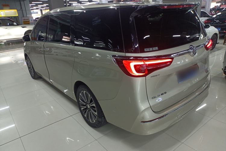 Used Buick GL8 2021 ES Landtrek 653T Luxury Model
