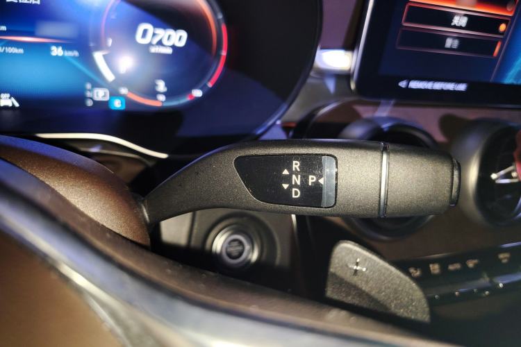 Used Mercedes-Benz GLC 2022 GLC 300 L 4MATIC Dynamic Edition Prestige Model Gear Lever