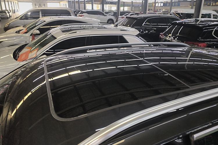 Used Volkswagen Tayron 2020 330TSI Two-Wheel Drive Luxury Smart Connectivity Version Roof