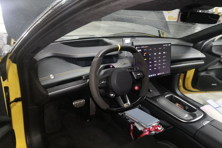 Used Xiaomi Auto SU7 Ultra 2025 Ultra Model Center Console