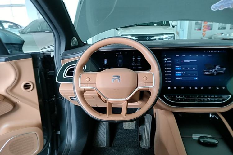 Used Rising R7 2024 Advanced Edition
