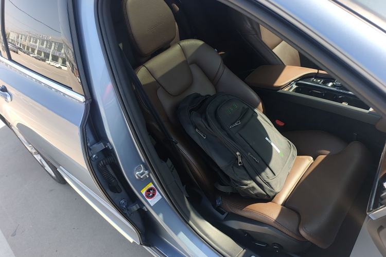 Used Volvo S90 2020 Facelift T5 Smart & Luxurious Edition