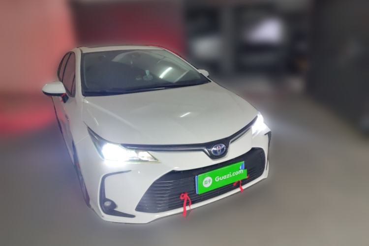 Used Toyota Corolla 2021 Dual-Motor 1.8L E-CVT Elite Edition Front Right 45 Deg