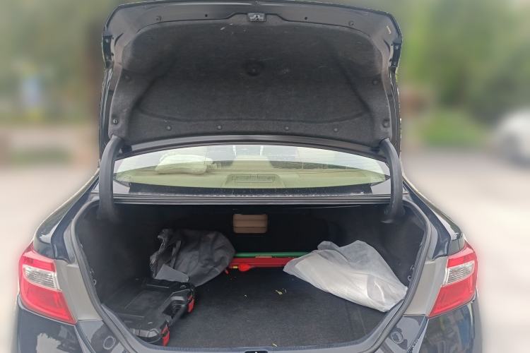 Used Toyota Camry 2012 2.5G Luxury Edition Trunk