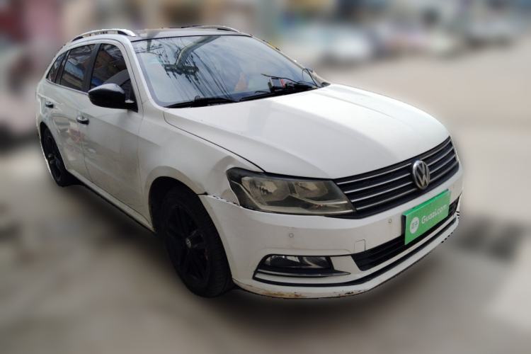 Used Volkswagen Gran Lavida 2015 1.6L Automatic Comfort Edition
