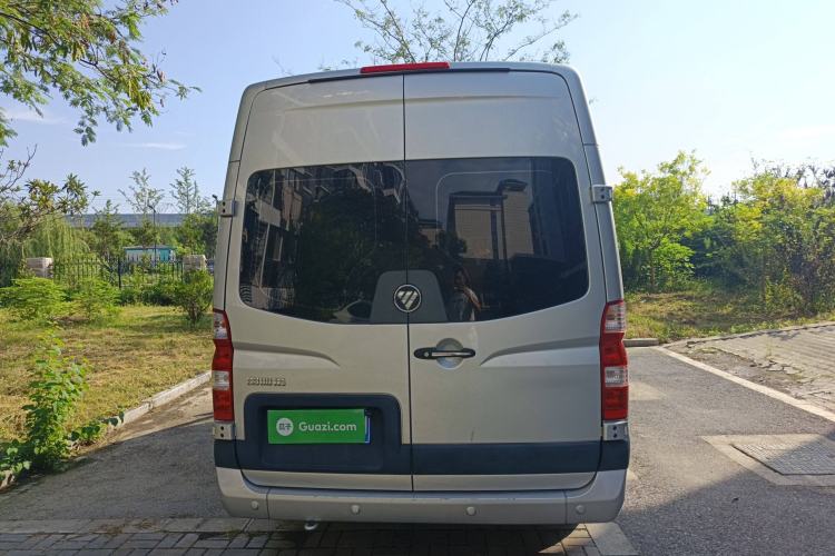 Used Foton Toano 2022 2.0T Manual Tongtu Multi-Function Extended-Chassis Mid-Roof Single-Tire Rear 5/6/7/9-Seater 4F20TC3 Rear