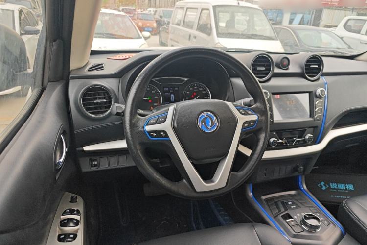 Used Dongfeng Ruichi 6 2023 Bucket-Style Standard Version 350 km