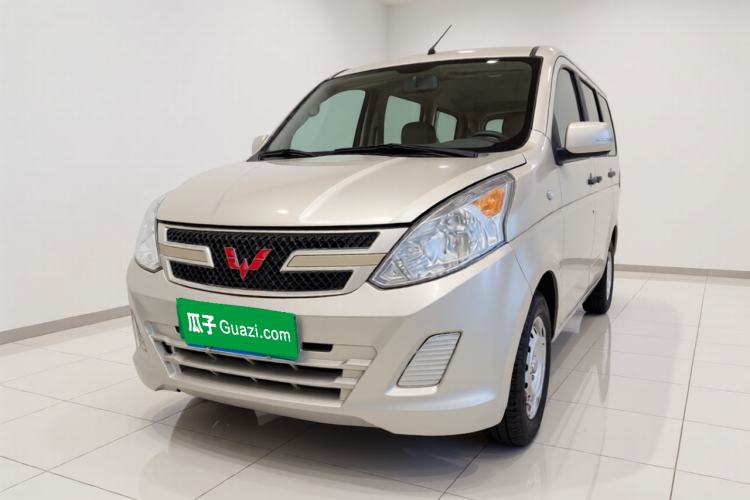 Used Wuling Rongguang V 2015 1.2L Practical Model
