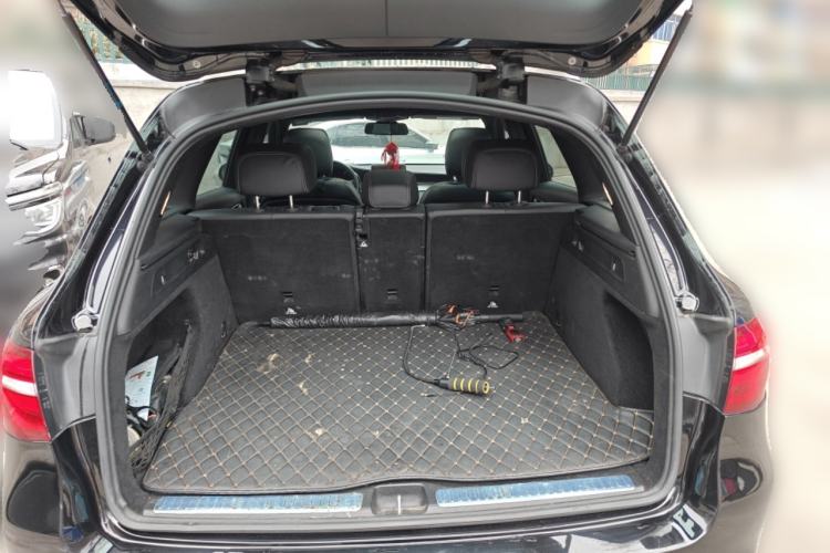 Used Mercedes-Benz GLC 2017 GLC 260 4MATIC Dynamic Edition
