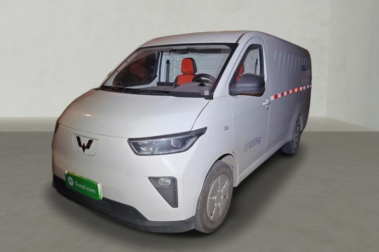 Used Wuling Yangguang 2024 300km Comfort Version with Sealed Windows 60kW