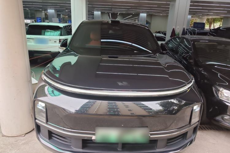 Used Li Auto L9 2022 Max model
