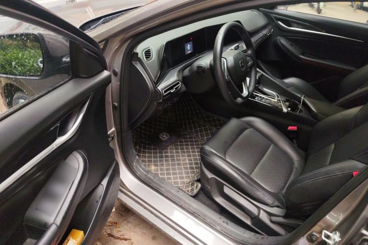 Used CHANGAN Eado 2020 PLUS Blue Whale NE 1.4T GDI DCT Prestige Model
