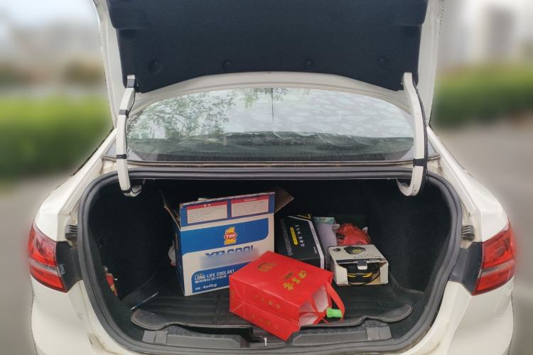 Used Ford Escort 2015 1.5L Automatic Fashion Model Trunk