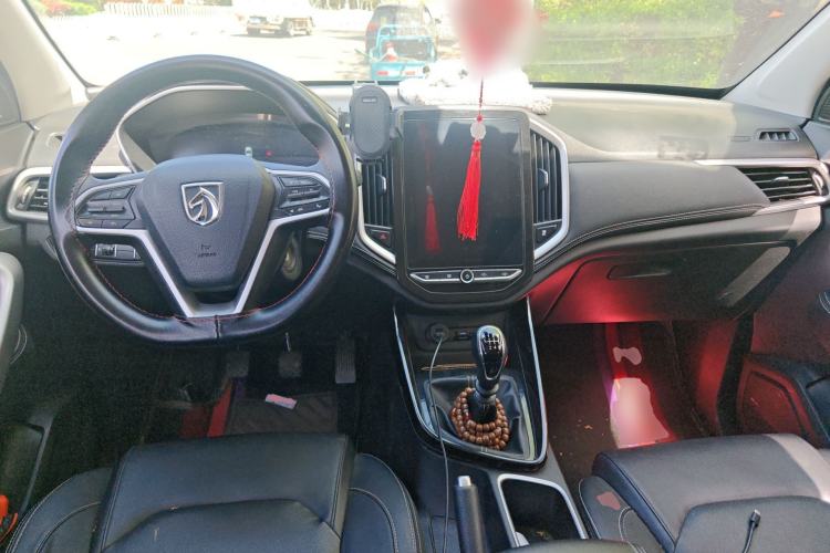 Used Baojun 530 2020 1.5T Manual Luxury Version 6 Seats
