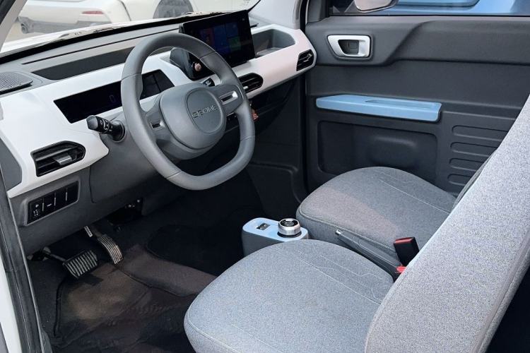 Used Geely Galaxy Panda 2023 Panda Mini 200km Endurance Bear
