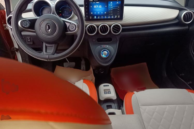 Used ORA Black Cat 2021 351 km Luxury Version Center Console