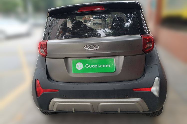 Used Chery Little Ant 2022 Revised Version Sweet Pink Edition Half-Sugar Version Lithium Iron Phosphate 30.7 kWh 30 kW 301 km Rear