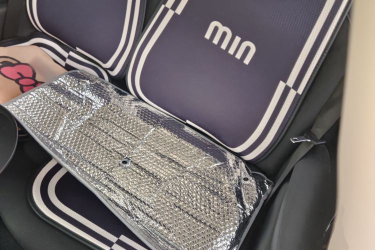 Used MINI 2014 1.5T COOPER Fun
