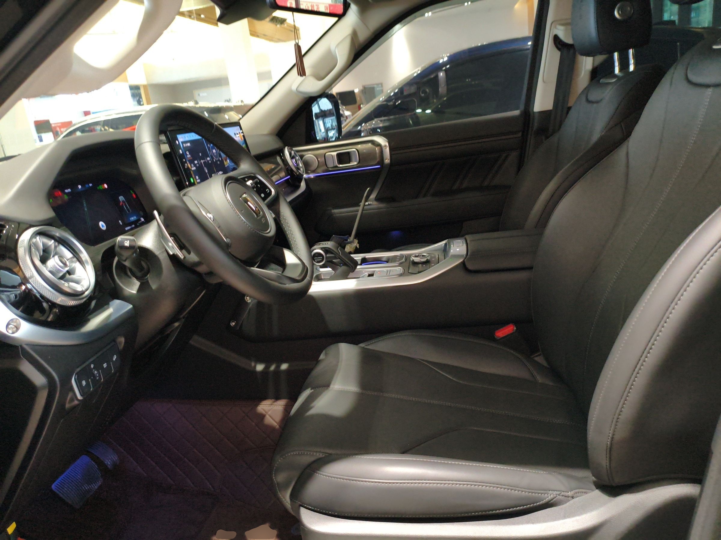 المقاعد الأمامية داخل السيارة