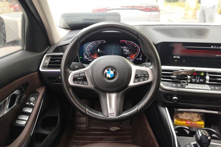 Used BMW 3 Series 2021 Restyled 325i M Sport Package Steering Wheel