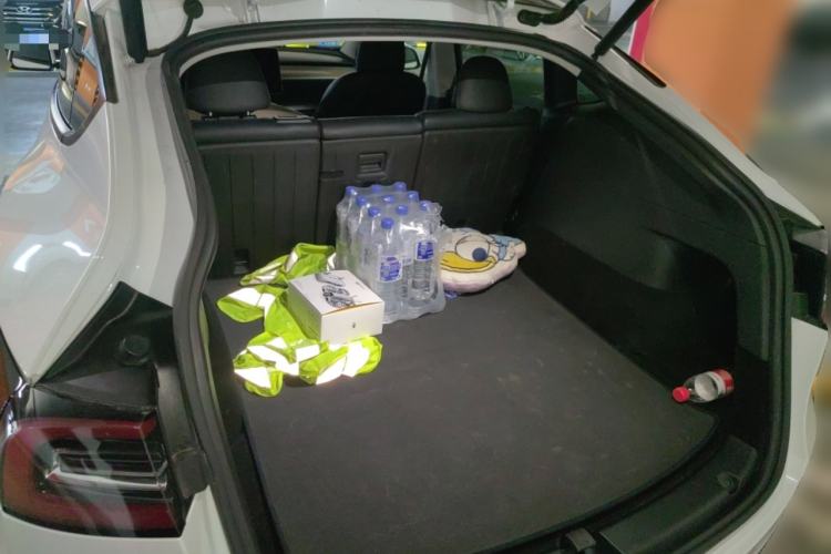 Used Tesla Model Y 2022 Rear-Wheel-Drive Version