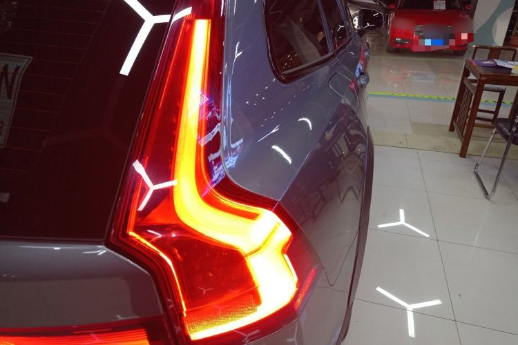 Used Volvo V90 2017 Cross Country T5 AWD Smart Range Edition