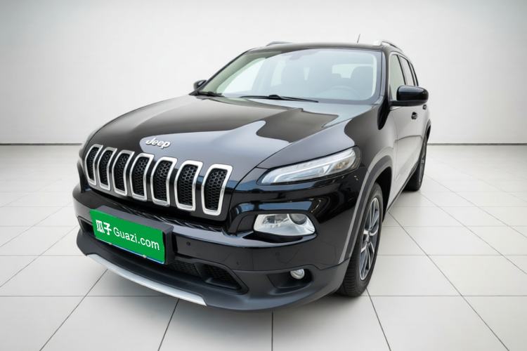 Used Jeep Cherokee 2016 2.0L Superior Edition Guazi used car, China used car export, Used car for sale, Used  cars, Cheapest cars for sale