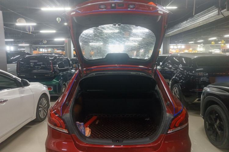 Used MG 6 2017 20T Automatic Luxury Smart Connect Version China V Standard Trunk