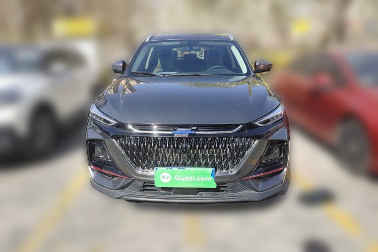 Used CHANGAN OSHAN X7 2021 1.5T Automatic Luxury Model Front