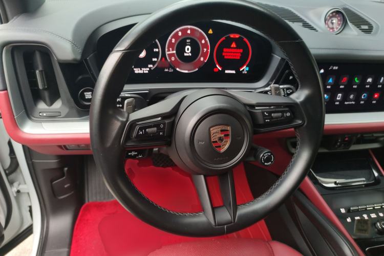 Used Porsche Cayenne 2024 Cayenne 3.0T Steering Wheel