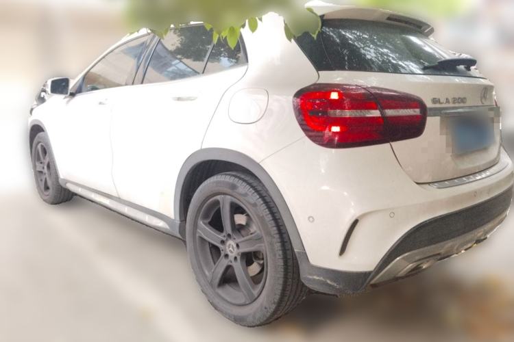 Used Mercedes-Benz GLA 2019 GLA 200 Fashion Model Rear Left 45 Deg