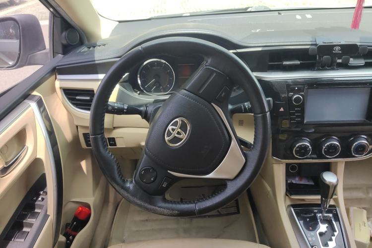 Used Toyota Corolla 2014 1.6L CVT GL-i Leather Edition