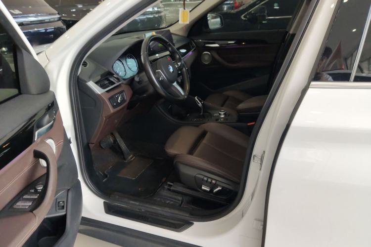 Used BMW X1 2022 sDrive25Li Leading Model Driver Seat