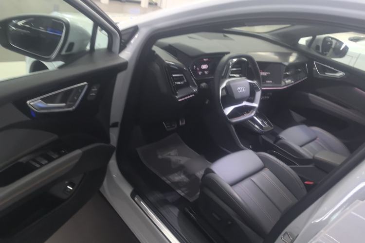 Used Audi Q4 e-tron 2024 40 e-tron Boundary Edition
