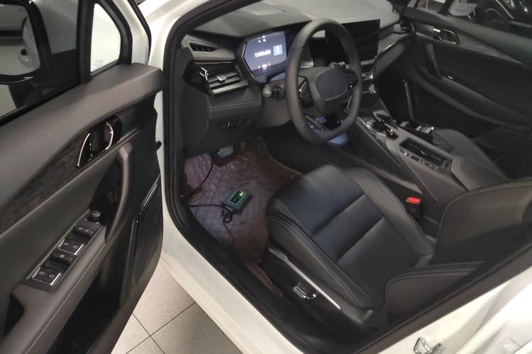 Used Lynk & Co 06 2023 Remix 1.5T JinPro
