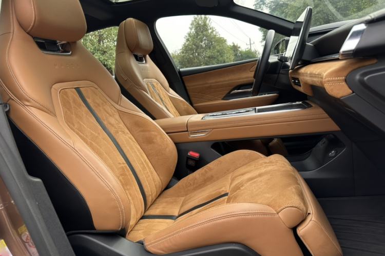 Used Mazda EZ-6 2024 Range-Extended 200 Luxury Edition