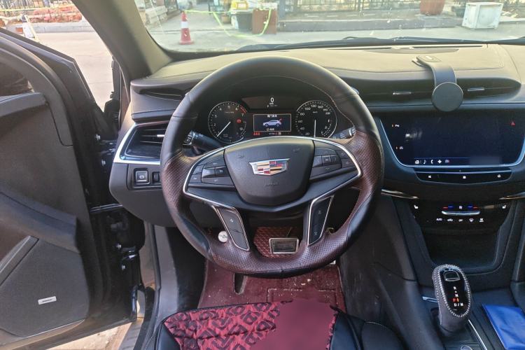 Used Cadillac XT5 2021 28T Four-Wheel Drive Luxury Version