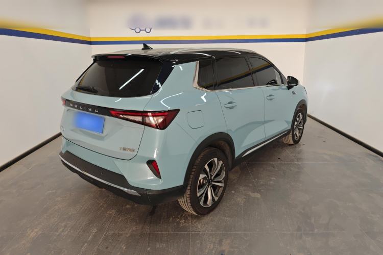 Used Wuling Asta 2021 1.5T CVT Starlight Edition Rear Right 45 Deg