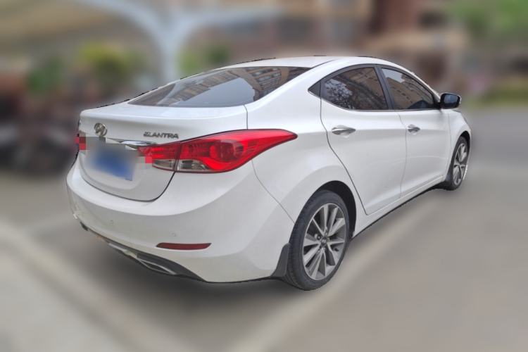 Used Hyundai Elantra (5th Generation / Langdong) 2015 1.6L Automatic Luxury Model Rear Right 45 Deg