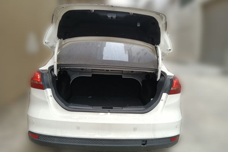 Used Ford Focus 2015 Sedan 1.6L Automatic Trend Model Trunk