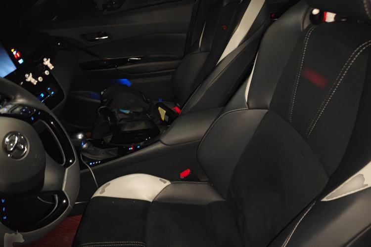 Used Toyota IZOA 2021 2.0L Yichi SPORT