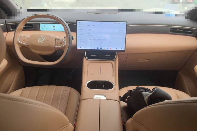 Used Dongfeng Aeolus L8 2025 Model 185KM Dream Edition
