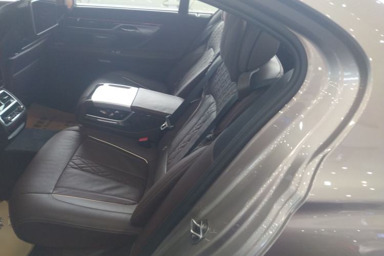 Used BMW 7 Series 2016 730Li Luxury Model