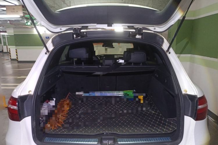 Used Mercedes-Benz GLC 2017 GLC 260 4MATIC Luxury Model