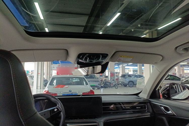 Used Roewe RX5 2023 1.5T Prestige Sliding-Screen Version