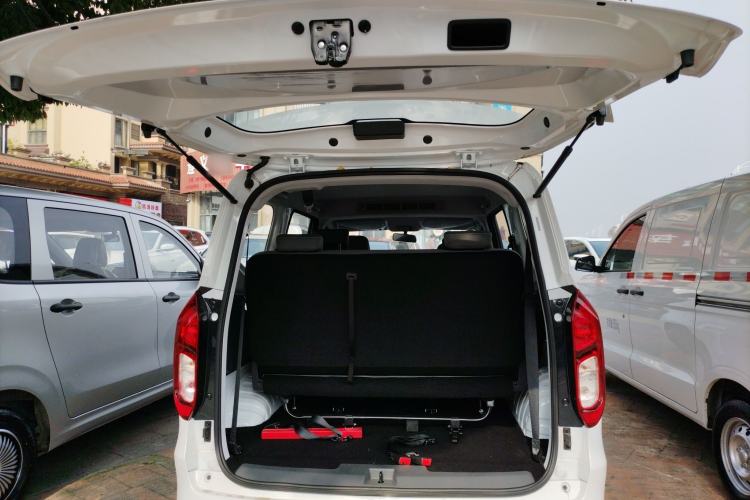 Used Wuling Hongguang New Energy 2025 Extended-Range Hybrid 50KM Comfort Version
