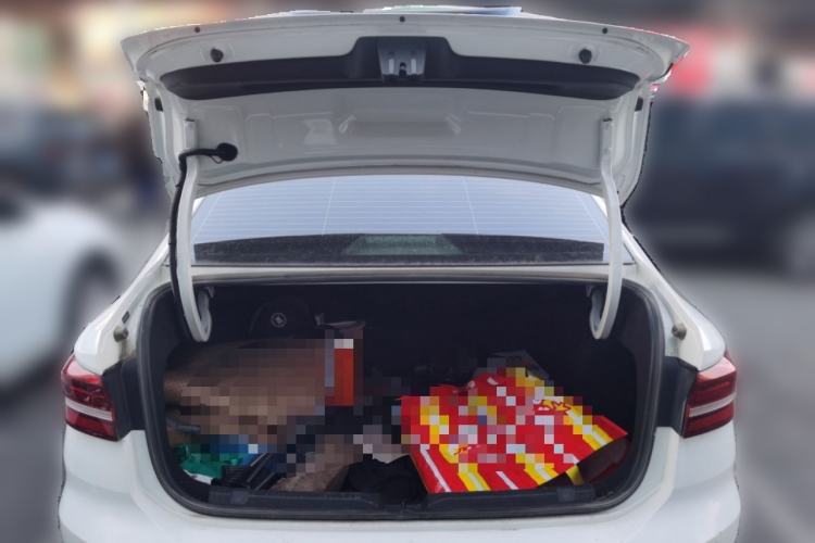 Used Volkswagen Lavida 2021 1.5L Automatic Fashion Edition Trunk